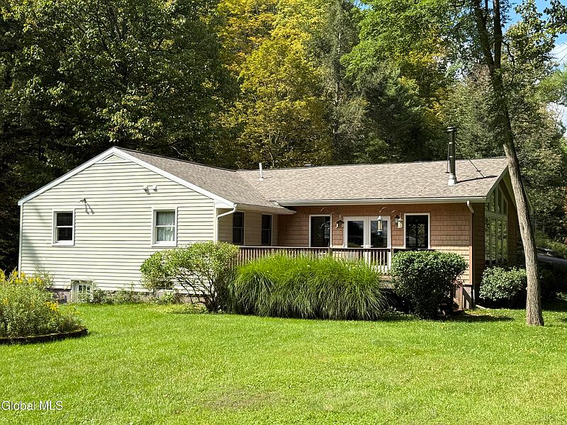 3rd image of 638 Gridley Road
