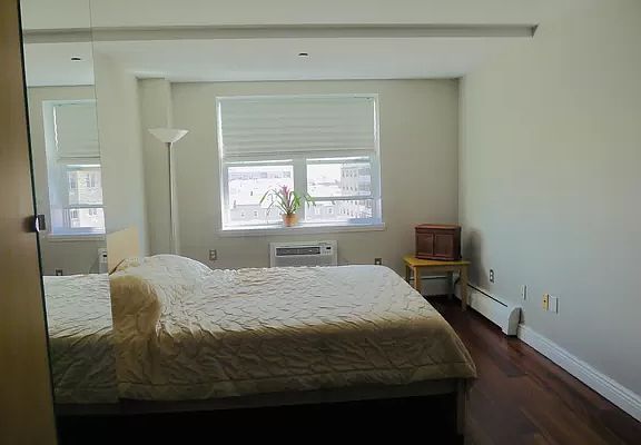 3rd image of 221 Beach 80 St #7C