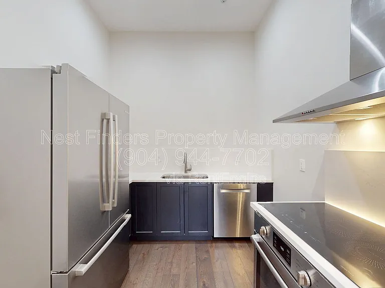 1541 Riverside Ave #2 — Photo 8