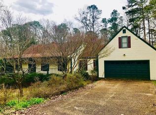 3411 Wood Dale Rd, Chester, VA 23831