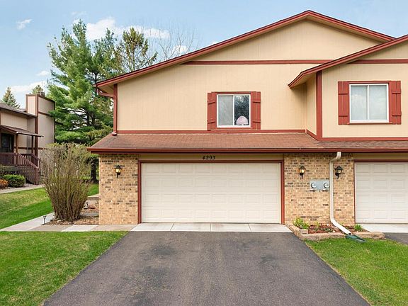 3rd image of 4293 Thornhill Ln