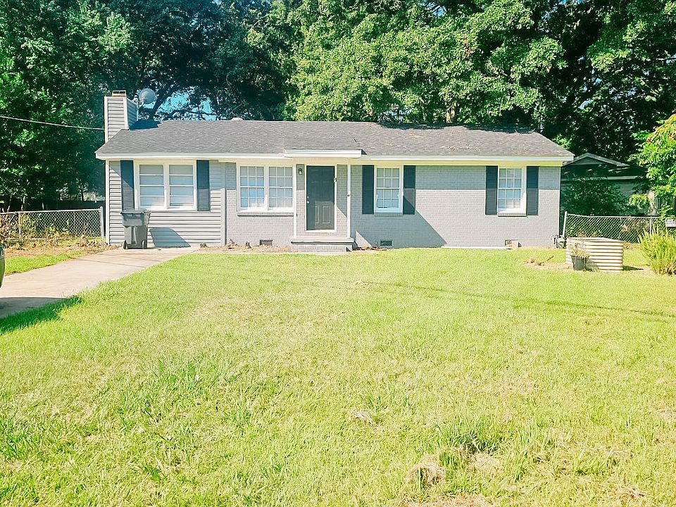 1st image of 203 Briardale Ave