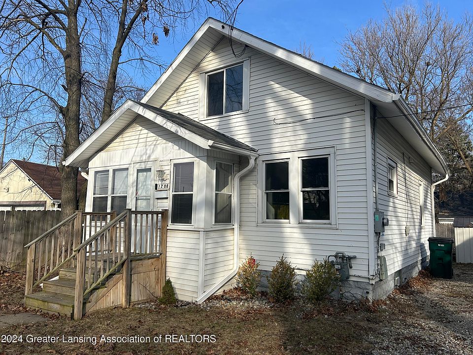 1208 Comfort St, Lansing, MI 48915 Zillow