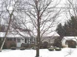 412 Woodmont Rd, Johnstown, PA 15905