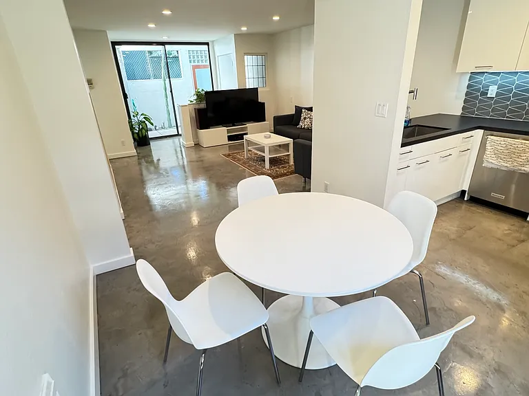 1017 Pearl St #C — Photo 13