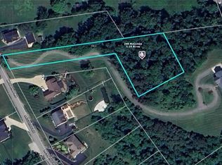 298-A McCombs Rd, Venetia, PA 15367