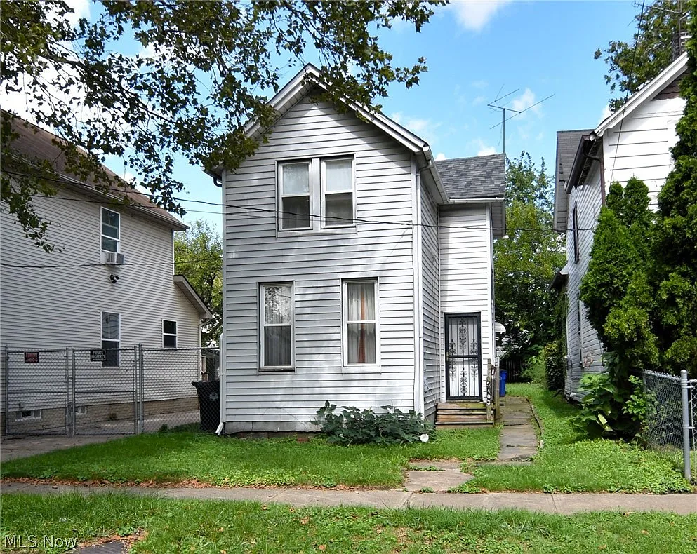 5403 Spencer Ave photo 1
