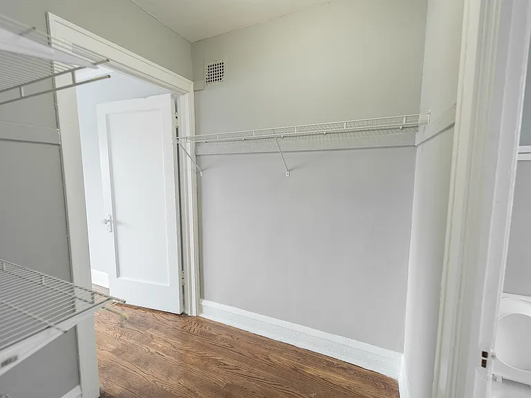 1434 W Jarvis Ave #1436 & 1438 — Photo 13