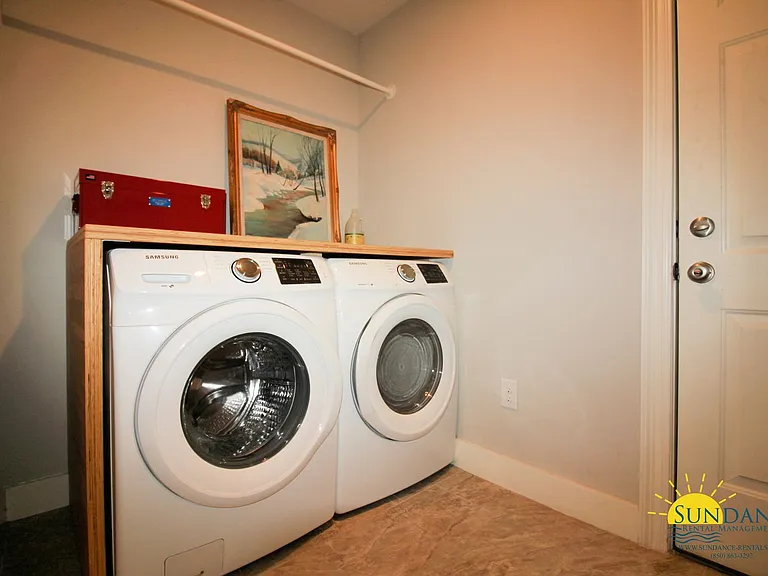2107 Nina St — Photo 12