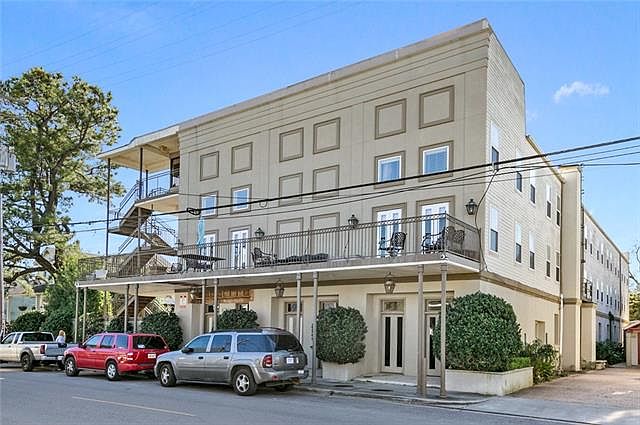 1st image of 8416 Oak St APT I