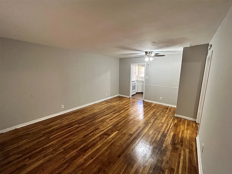 8807 Timberside Dr #8 — Photo 4