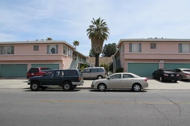 1 bed, 700 sqft, $1,550 — Photo 2