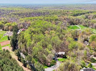 11920 Henderson Rd, Clifton, VA 20124