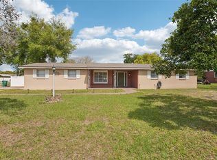 5942 13th St, Zephyrhills, FL 33542