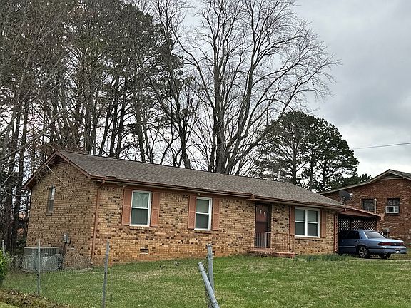 3rd image of 113 Mimosa Dr