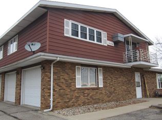 1424 1st Ave SW, Worthington, MN 56187