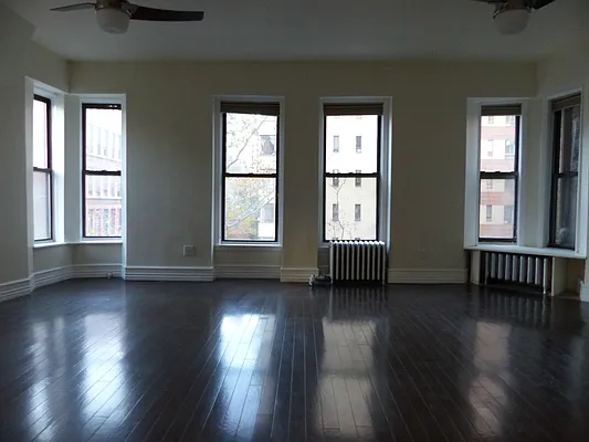 Rented by Immac Realty | media 42