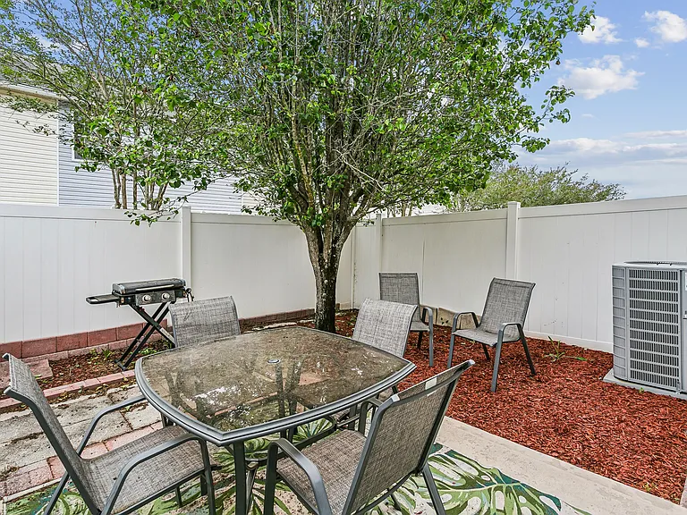 156 Swaying Pine Ct — Photo 36