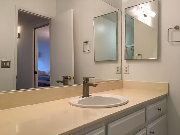 3rd image of 1745 Camino Palmero St APT 534