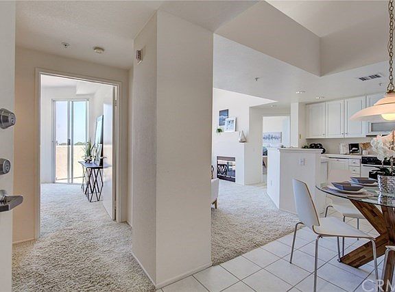 2nd image of 1281 Cabrillo Ave Unit 401