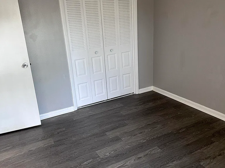 109 Stadium Rd #9 — Photo 26