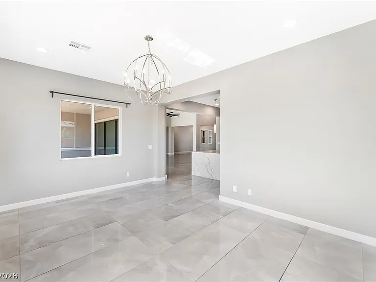 8477 Wolf Mountain Ct — Photo 11