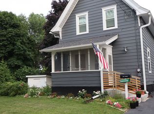 N39W6043 Jackson St, Cedarburg, WI 53012