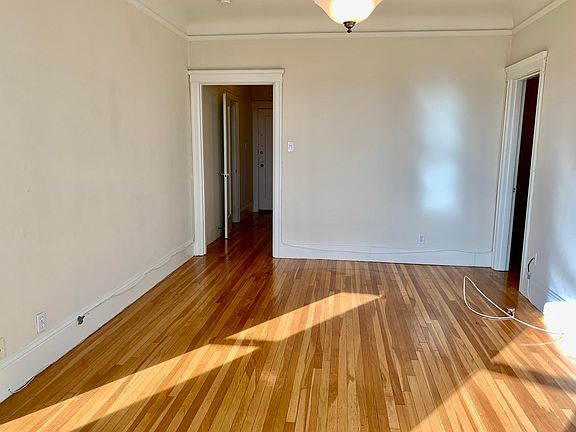 2nd image of 1245 California St APT 207