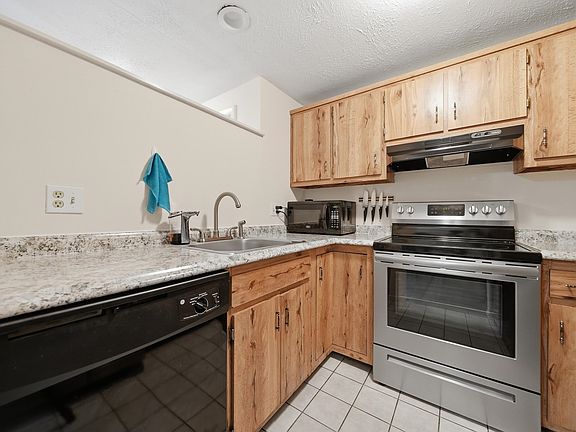 5th image of 7 Cortez Drive #40