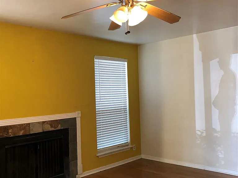 1000 W 26th St #105 — Photo 7
