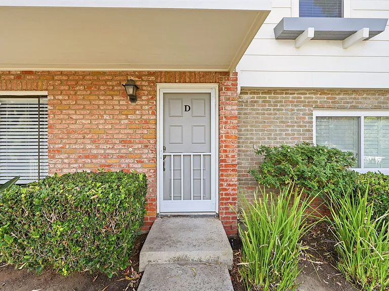 839 Del Mar Downs Rd #D — Photo 39