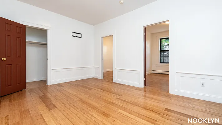 Rented by Nooklyn NYC LLC | media 10