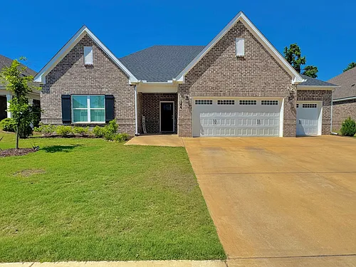 146 Lenore Ct Photo 1