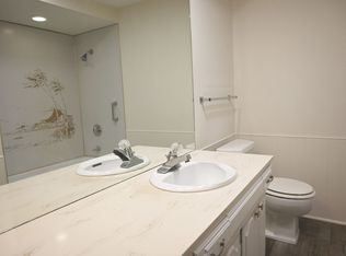 2721 S 134th Ave #4, Omaha, NE 68144