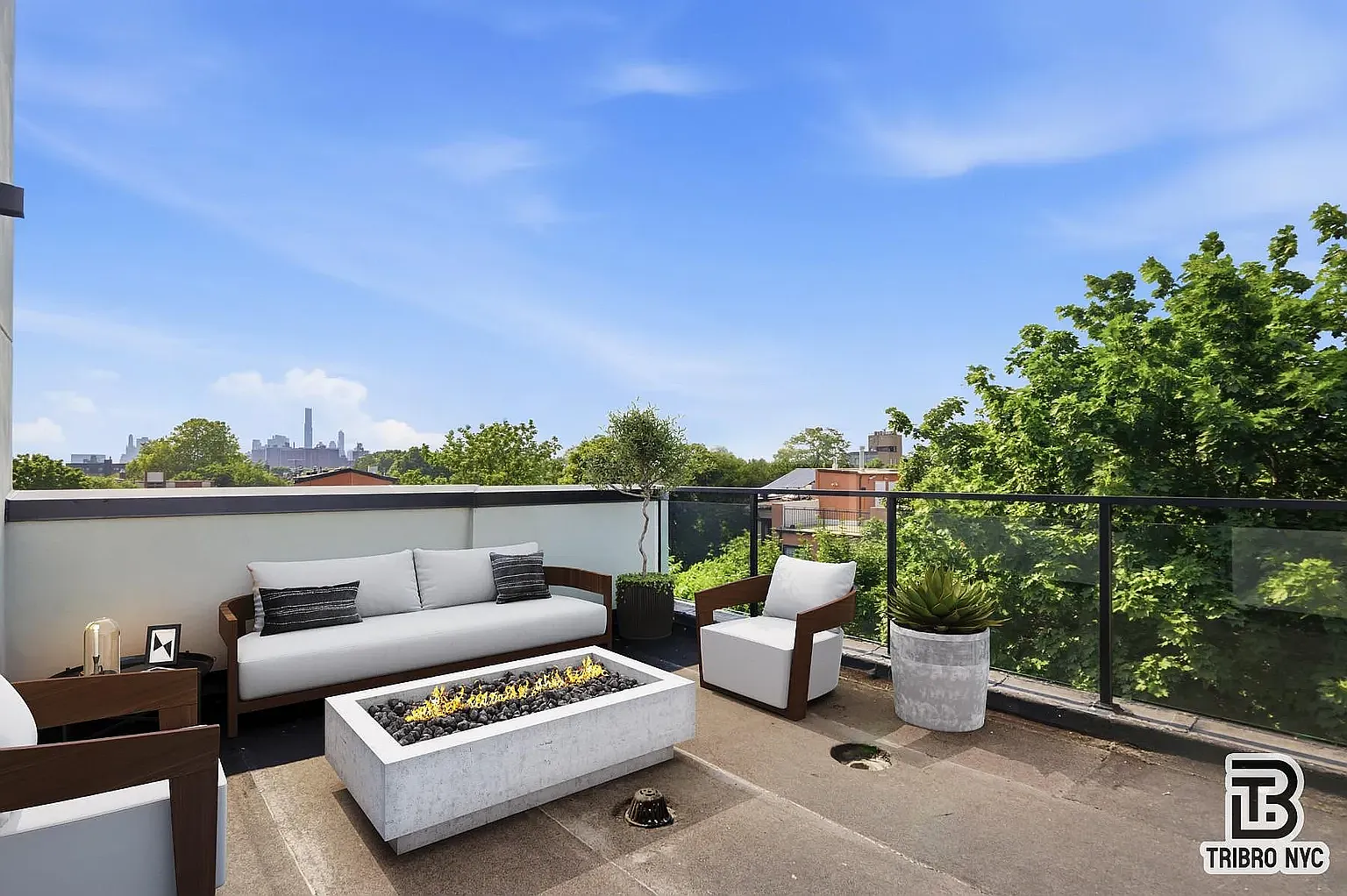 461 Lexington Avenue — Photo 1