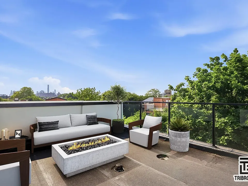 461 Lexington Ave #Penthouse 2