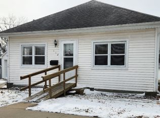 118 E Madison St, Knoxville, IA 50138