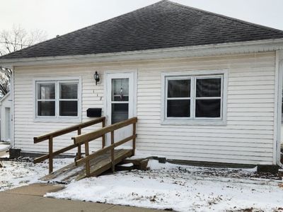 118 E Madison St, Knoxville, IA, 50138