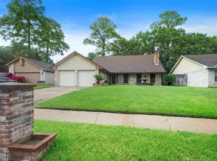 9614 Charter Ridge Dr, Houston, TX 77070