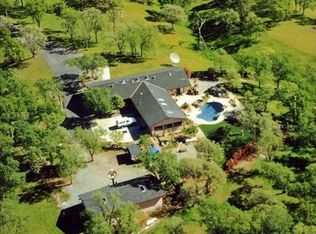 14285 Linda Vista Ct, Red Bluff, CA 96080