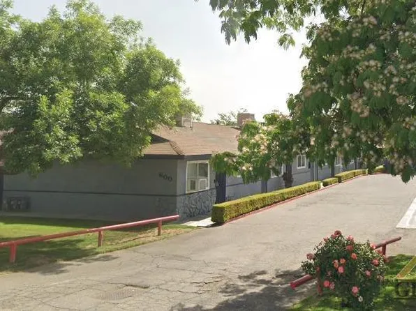 600 S Real Rd #4, Bakersfield, CA 93309