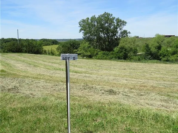 Evening View Dr #11, Maryville, MO 64468