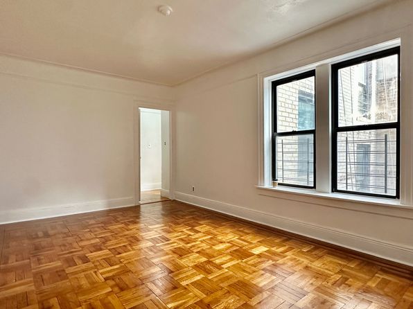 34-06 Jordan St #14C