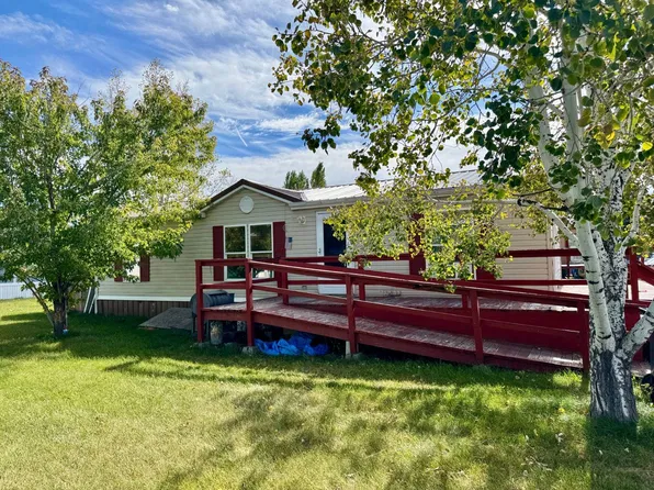 200 Frank Rd Trailer 64, Belgrade, MT 59714