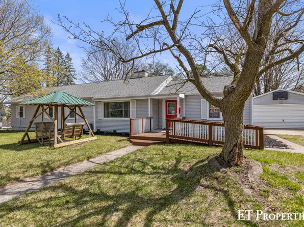 521 Winter Ave, Big Rapids, MI 49307