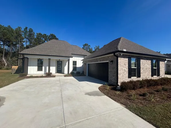 59 Constellation Ave, Freeport, FL 32439