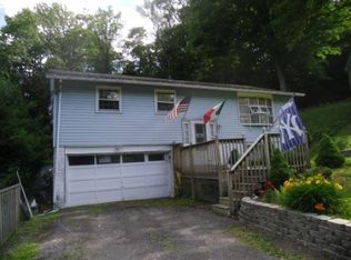 2100 Ford Rd, Endicott, NY 13760
