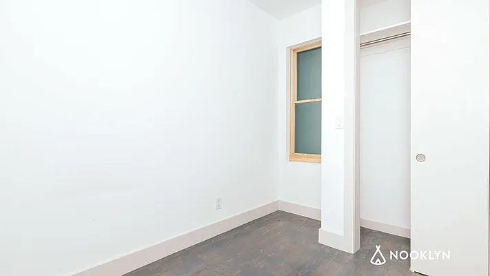 Rented by Nooklyn NYC LLC | media 9