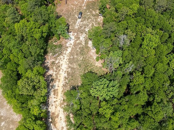 4th image of 420 Five Mile Rd