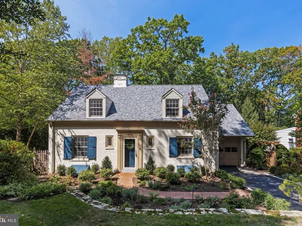 528 Custis Rd, Glenside, PA 19038